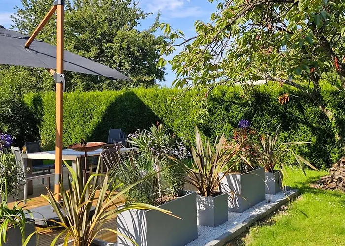 Bed & Breakfast Le Jardin Des 2 Cedres *